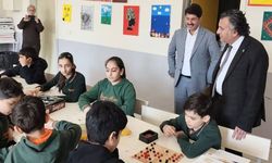 Müdür Yeşilova’dan akıl ve zeka oyunları ziyareti
