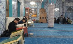 Van’da itikaf sünneti ihya ediliyor