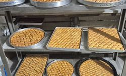 Van’da kadınlardan Gazze için bayram dayanışması: El emeği baklavalar satışta