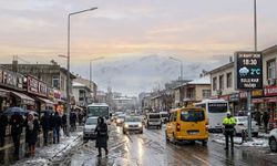 Van’da kış geri geldi: Meteoroloji’den "sulu kar" uyarısı