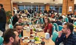 Van’da sağlık çalışanları iftar programında buluştu