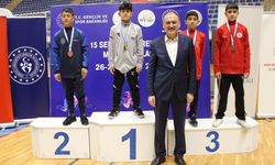 Van’da U15 güreş müsabakaları ödül töreni gerçekleşti