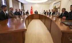 Bahçesaraylı muhtarlar sorun ve taleplerini Vali Balcı’ya iletti