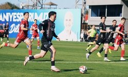 Vanspor, Ümraniyespor'u 2-1 mağlup etti