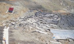 Van- Hakkari karayolu tüm araç geçişlerine kapatıldı