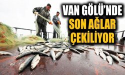 Van Gölü’nde son ağlar çekiliyor