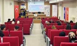 Van’da geleceğin öğretmenlerine eTwinning semineri