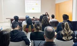 Van’da sağlık personeline bağımlılık eğitimi verildi