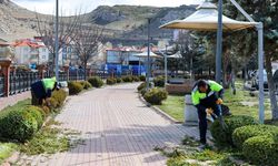 Van’daki parklarda bakım ve onarım çalışması başladı