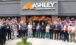 Dünyaca ünlü mobilya markası Ashley, Van’da hizmete açıldı