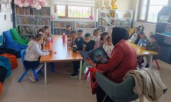Edremit’te ‘annem bana masal okur musun’ projesi devam ediyor