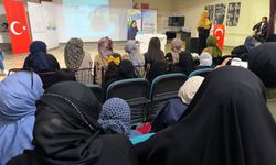 Eğitimci-Yazar Erdim, Çaldıran’da vatandaşlarla buluştu