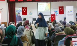 Saliha Erdim Gürpınar’da vatandaşlarla buluştu