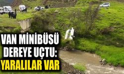 Van minibüsü dereye uçtu: Yaralılar var