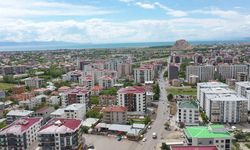 Van’da Nisan ayında 882 konut, 130 iş yeri satıldı