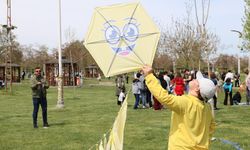 Van’da özel gereksinimli çocuklara uçurtma şenliği