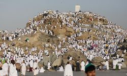 Vanlı hacı adayları Arafat’ta