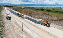 Van Gölü Sahil Yolu, Ayanıs’a kadar uzanacak