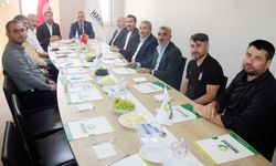AK Parti Van İl Başkanı Arvas’tan HAKSİAD’a ziyaret