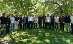 Başkan Adayı Bayram, marangoz esnafıyla bir araya geldi