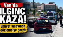 Van’da ilginç kaza! Ehliyet sınavında gözlemciye çarptı