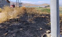 Van'da itfaiye ekiplerinden 6 noktada yangınlara müdahale…