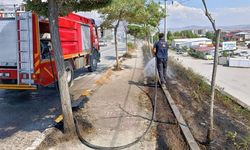 Van'da itfaiye ekiplerinden yoğun mesai