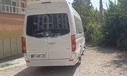 Van'da sorumsuz park! Minibüsünü bırakıp ortadan kayboldu