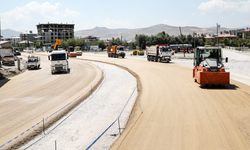 Van'ın yeni bağlantı yolu şekilleniyor