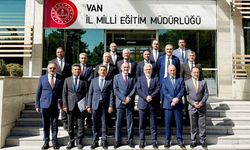 Bakan Yardımcısı Yelkenci, Van’da eğitim gündemini değerlendirdi