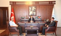 HÜDA PAR’dan Erciş Kaymakamı Çelik’e hayırlı olsun ziyareti