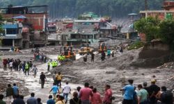 Nepal'deki selde ölü sayısı 794'e yükseldi
