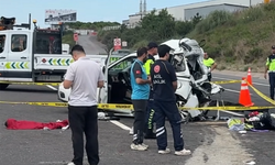 Otoyol’da feci kaza; 1'i çocuk 3 ölü 5 yaralı