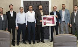 Sağlık-Sen Van Şubesi’nden Müdür Tosun’a ziyaret