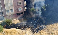 Van’da çarşı merkezde korkutan yangın