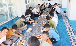Van'da yaz Kur'an kursu öğrencilerine kahvaltı programı
