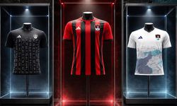 Vanspor, 2026-2027 sezonu formalarını tanıttı