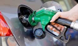 Benzine rekor zam! Pompa fiyatları bir kez daha arttı