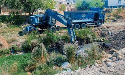 Edremit ve İpekyolu’nda kanal ıslah çalışmaları sürüyor