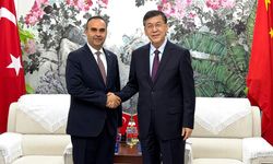 Kacır’dan Çin’de bilim ve teknoloji temasları