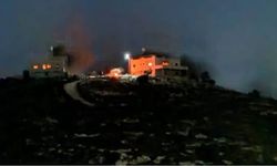 Nablus’ta yerleşimcilerin saldırısında iki ev ve bir araç ateşe verildi
