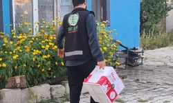 Umut Kervanı’ndan Muradiye’de gıda ve nakdi yardım
