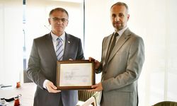 Van İl Müftüsü Mehmet Sırrı Şık’a veda yemeği