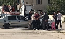 Van’da iki otomobil çarpıştı: Maddi hasar oluştu