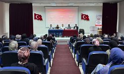 Van’da İmam Hatip mezunu YKS şampiyonları lise öğrencileriye buluştu