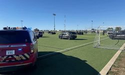 ABD'de araç futbol sahasına daldı: 2 ölü, onlarca yaralı var