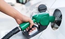 Benzin fiyatlarında peş peşe indirim! Yeni indirim yolda