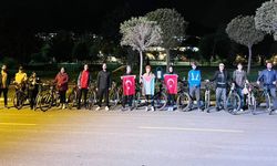 Gazze için pedal çevirdiler: Soykırıma karşı anlamlı duruş