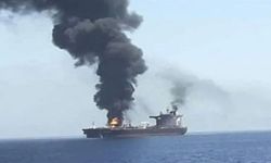 Hürmüz Boğazı’nda iki petrol tankeri mayına çarptı