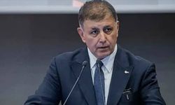 İzmir Büyükşehir Belediye Başkanı Cemil Tugay AK Parti’ye katıldı